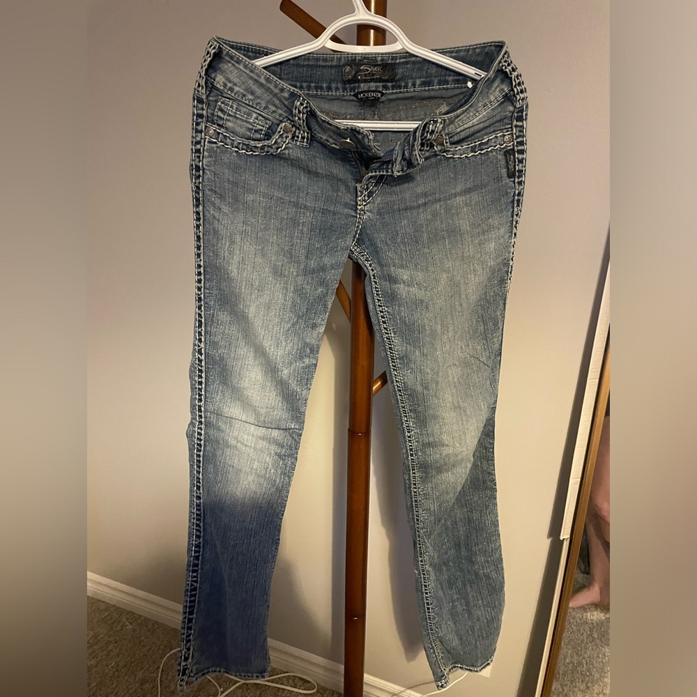 Silver McKenzie boot leg
